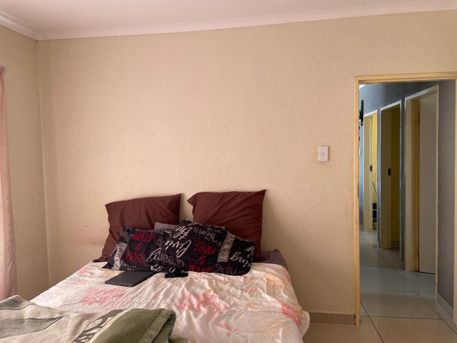 3 Bedroom Property for Sale in Tlhabane West North West
